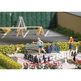 BUSCH DOG CATCHING FRISBEE