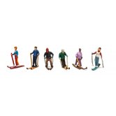 WS SNOW SKIERS 6 PCS