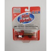 CMW WHITE FLATBED TRUCK RED CA